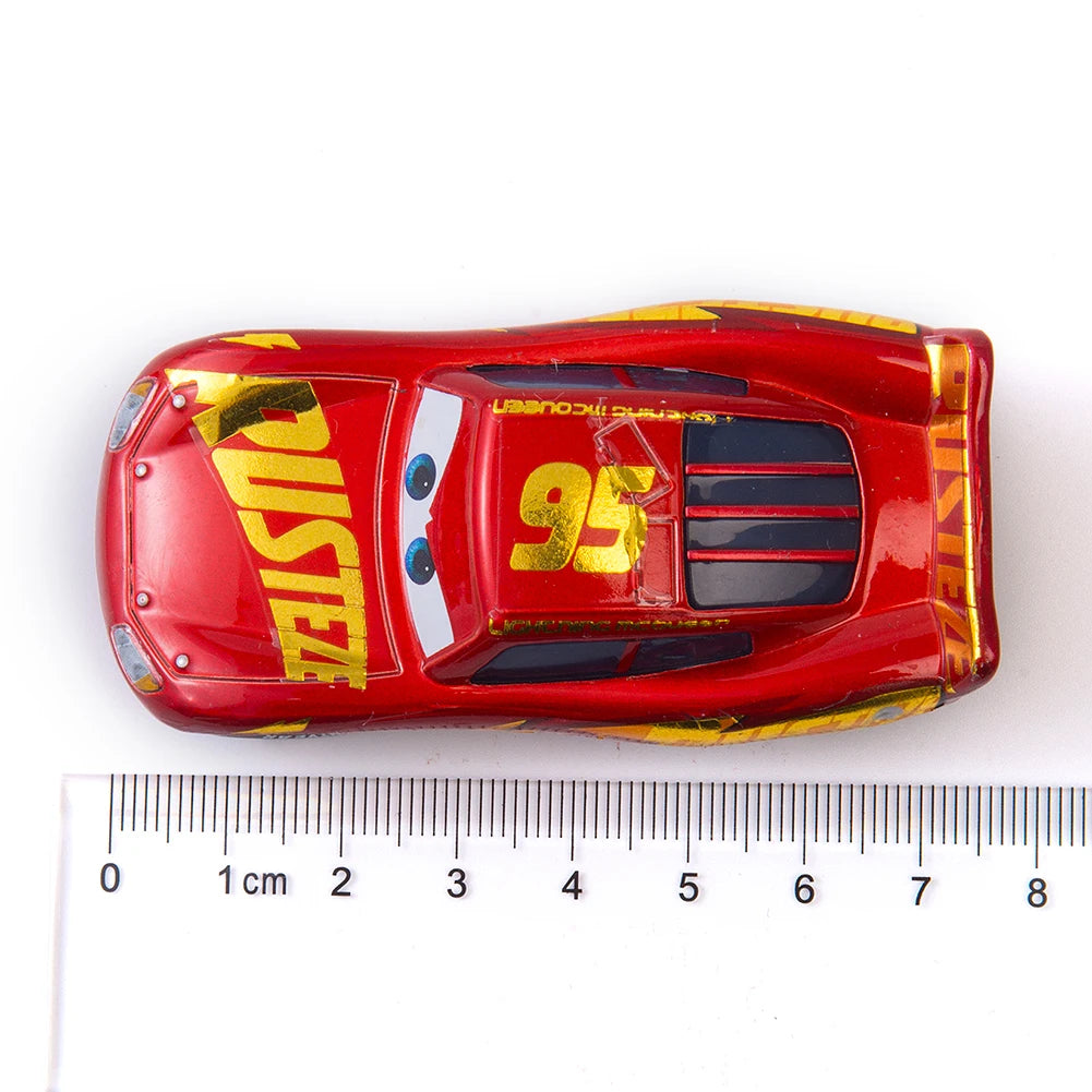 Lightning McQueen Diecast Car (1:55 Scale)