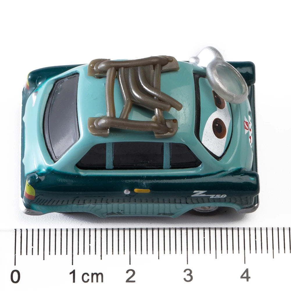 Lightning McQueen Diecast Car (1:55 Scale)