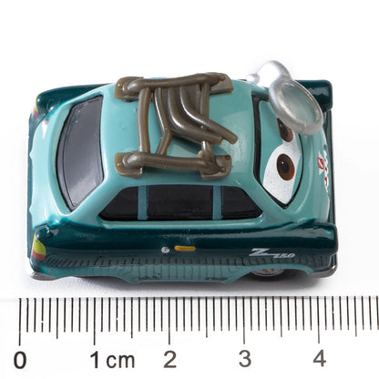 Lightning McQueen Diecast Car (1:55 Scale)