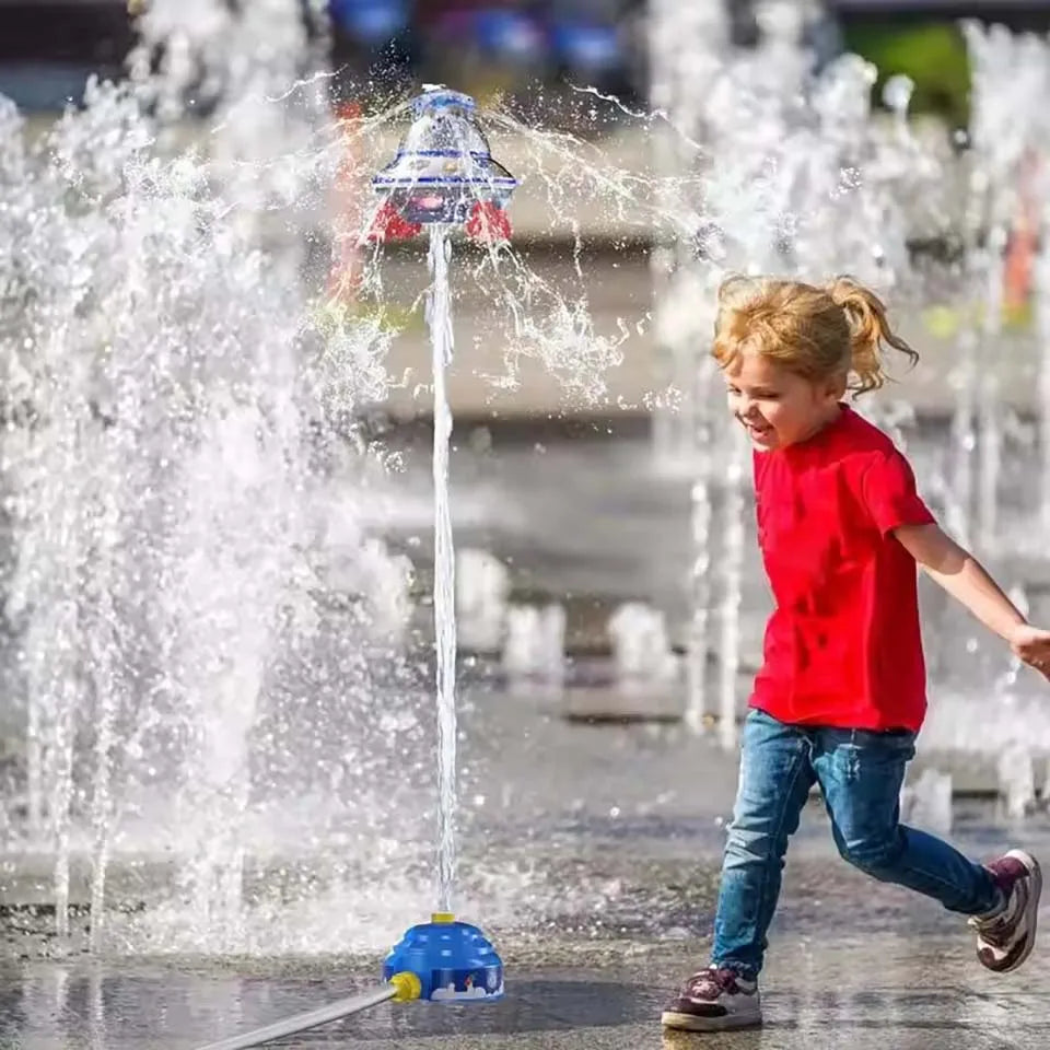 Water Sprinkler for Kids with Lights 360° Rotating UFO Water Rocket Sprinkler Toy Outdoor Summer Water Toys for Backyard Lawn Po