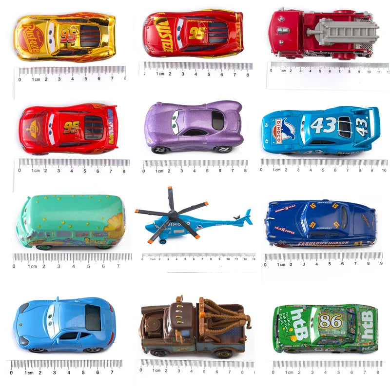 Lightning McQueen Diecast Car (1:55 Scale)